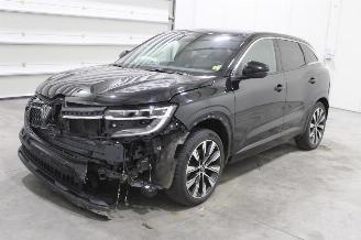 Voiture accidenté Renault Austral  2023/5