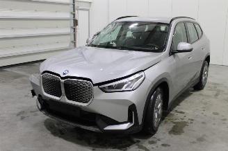 Unfallwagen BMW iX1  2025/3