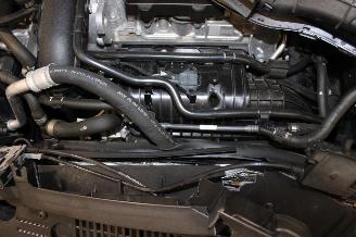 Volkswagen Golf  picture 22