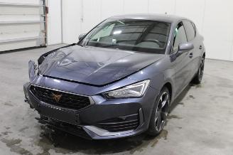 uszkodzony samochody osobowe Cupra Leon  2023/12