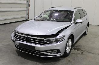 Voiture accidenté Volkswagen Passat  2022/9