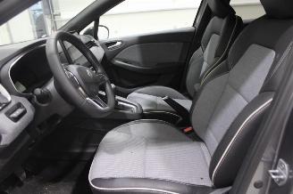 Renault Clio  picture 11