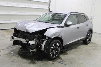 Schadeauto Peugeot 2008  2021/4