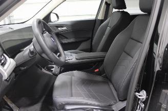 BMW iX1  picture 10