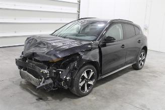 Damaged car Ford Focus  2023/2