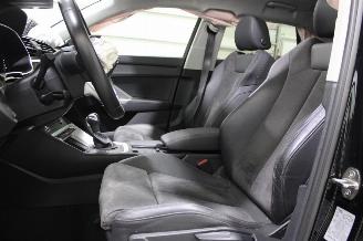 Audi Q3  picture 11
