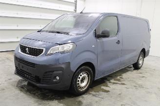 Vaurioauto  passenger cars Peugeot Expert  2021/9