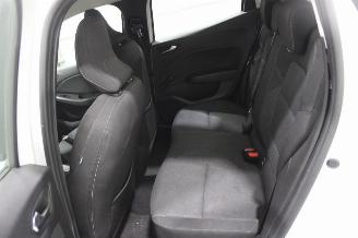 Renault Clio  picture 12