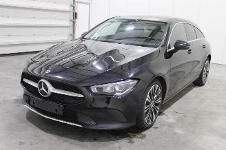 Damaged car Mercedes Cla-klasse CLA 200 Shooting Brake 2021/2