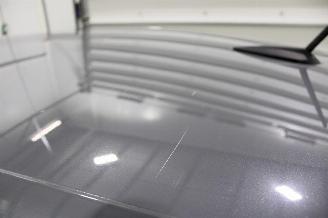 Peugeot 208  picture 5