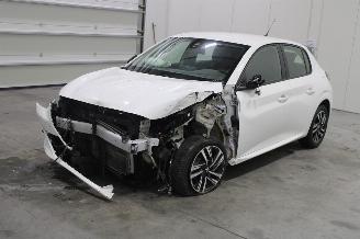 Unfallwagen Peugeot 208  2023/1