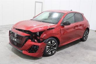 krockskadad bil auto Peugeot 208  2025/4