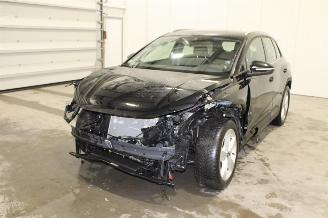 Unfallwagen Audi Q4 e-tron 2023/10