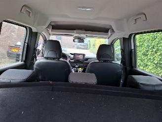 Renault Kangoo 1300 tce Luxe  5persoons 27000km rijdend incl btw NL kenteken picture 19