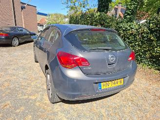 Opel Astra Astra 1.4 Hatchback airco  inruiler165000km picture 6