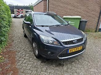 Ford Focus 1.8 16v  reservation poland titanium 176000km inruiler 2250 picture 3
