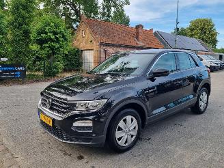 Damaged car Volkswagen T-Roc 1.0 TSI 115pk Style 2018/5