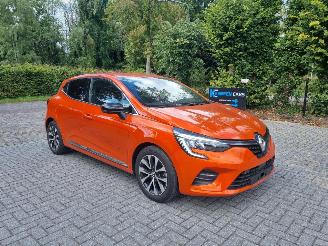 krockskadad bil auto Renault Clio 1.0 Tce Techno Navi Clima Camera 2023/7