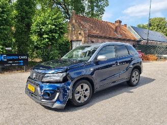 krockskadad bil auto Suzuki Vitara 1.4 Boosterjet Hybrid Stoelverw. 2024/4