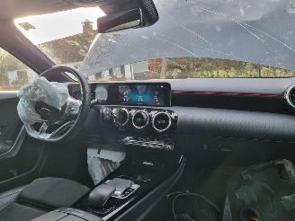 Mercedes A-klasse 180 Aut AMG Line Navi Led Stoelverw picture 12