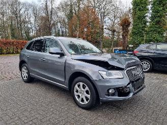 Schadeauto Audi Q5 2.0 TDI Quattro 140KW Led Navi 2017/1
