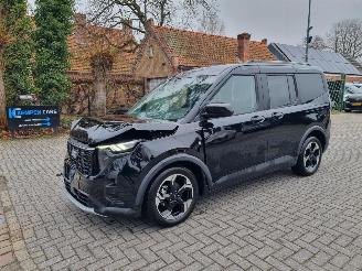 Ford Tourneo Courier Active 1.0 Ecoboost picture 1