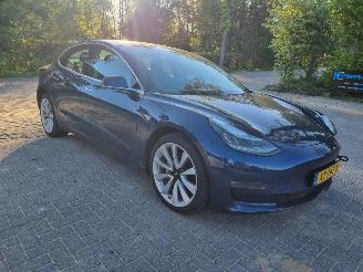 uszkodzony samochody osobowe Tesla Model 3 Dual Motor Long Range 2019/5