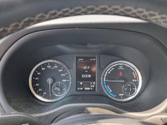 Mercedes Vito Evito 112 66KWH Airco Navi Stoelverw picture 16