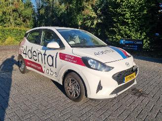 Coche accidentado Hyundai I-10 1.0 Aut. Comfort Navi Airco Camera 2024/1