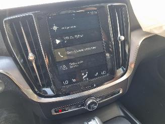 Volvo V-60 D3 Aut. Navi Led Leder Stoelverw picture 17