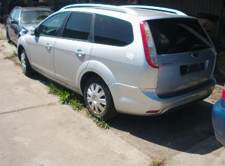 Ford Focus station picture 5