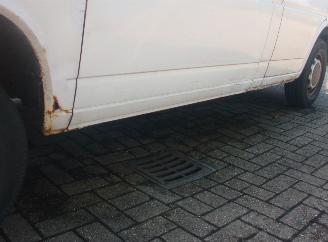 Volkswagen Transporter  picture 7
