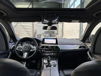 BMW 5-serie 540i M-PAKKET DAK|MASSAGE|VENTILATIE|VIRTUAL|HU|360CAM|H&K FULL OPTIONS picture 27