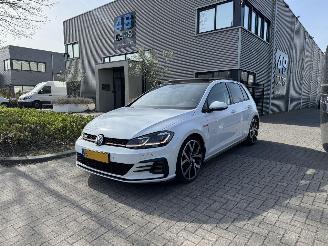 škoda osobní automobily Volkswagen Golf 2.0 TSI GTI MATRIX/PANO/NAVI/VIRTUAL/ACC/KEYLESS VOL 2017/12
