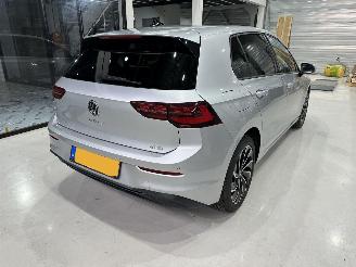 Volkswagen Golf TSI R-LINE DSG IQ LED / BLIND SPOT / CAMERA / STUURVERW VOL! picture 4