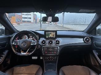 Mercedes Cla-klasse AMG CLA180 / NAVI / LED / ALCANTARA / PDC / MFS picture 12