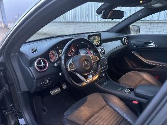 Mercedes Cla-klasse AMG CLA180 / NAVI / LED / ALCANTARA / PDC / MFS picture 8