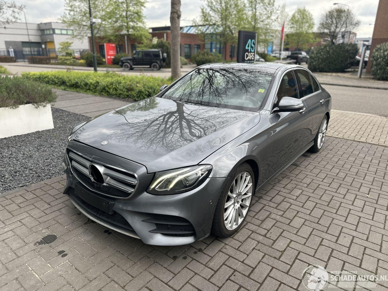 Mercedes E-klasse 200 AMG PANO/LED/19INCH