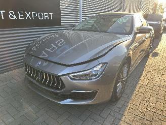 skadebil auto Maserati Ghibli 3.0 V6 Q4 Gran-Lusso Aut / SOFT-CLOSE / MINIMAL DAMAGE 2018/11