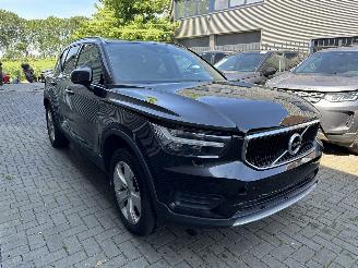 uszkodzony samochody osobowe Volvo XC40 1.5 T3 R-Design NAVI/LED/CAMERA/FULL ASSIST/LEDER/VOL OPTIES! 2019/10