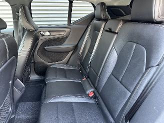 Volvo XC40 1.5 T3 R-Design NAVI/LED/CAMERA/FULL ASSIST/LEDER/VOL OPTIES! picture 13