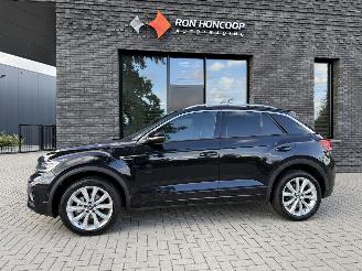 Vaurioauto  passenger cars Volkswagen T-Roc 1.5 TSI 150PK DSG7 R-Line 2025/5