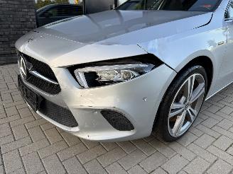 Mercedes A-klasse A250e 218PK 8G-DCT Aut. Premium Plus picture 34