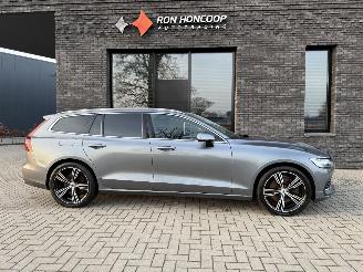Unfallwagen Volvo V-60 T6 Recharge PHEV 341PK AWD Inscription 2021/1
