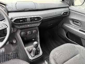 Dacia Sandero 1.0 TCe 91PK Essential picture 21
