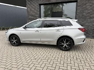 MG MG5 Electric Long Range 61kWh 157PK Aut. Luxury picture 16