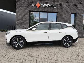 Unfallwagen BMW iX xDrive40 Shadow Line 77kWh 326PK FULL OPTIONS! 2022/11