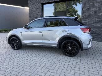Volkswagen T-Roc 1.5 TSI 150PK DSG7 R-Line Black Edition PANO VOL! picture 12