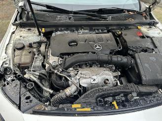 Mercedes A-klasse 220 Premium Plus Automaat Pano AMG Line picture 14