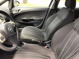 Opel Corsa 1.4-16v enjoy picture 5